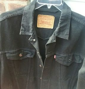 Vintage Levis Male Jacket made in Canada sz large