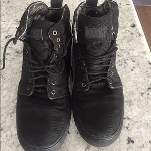 Mens Vans high top shoes Mens Vans high top shoes