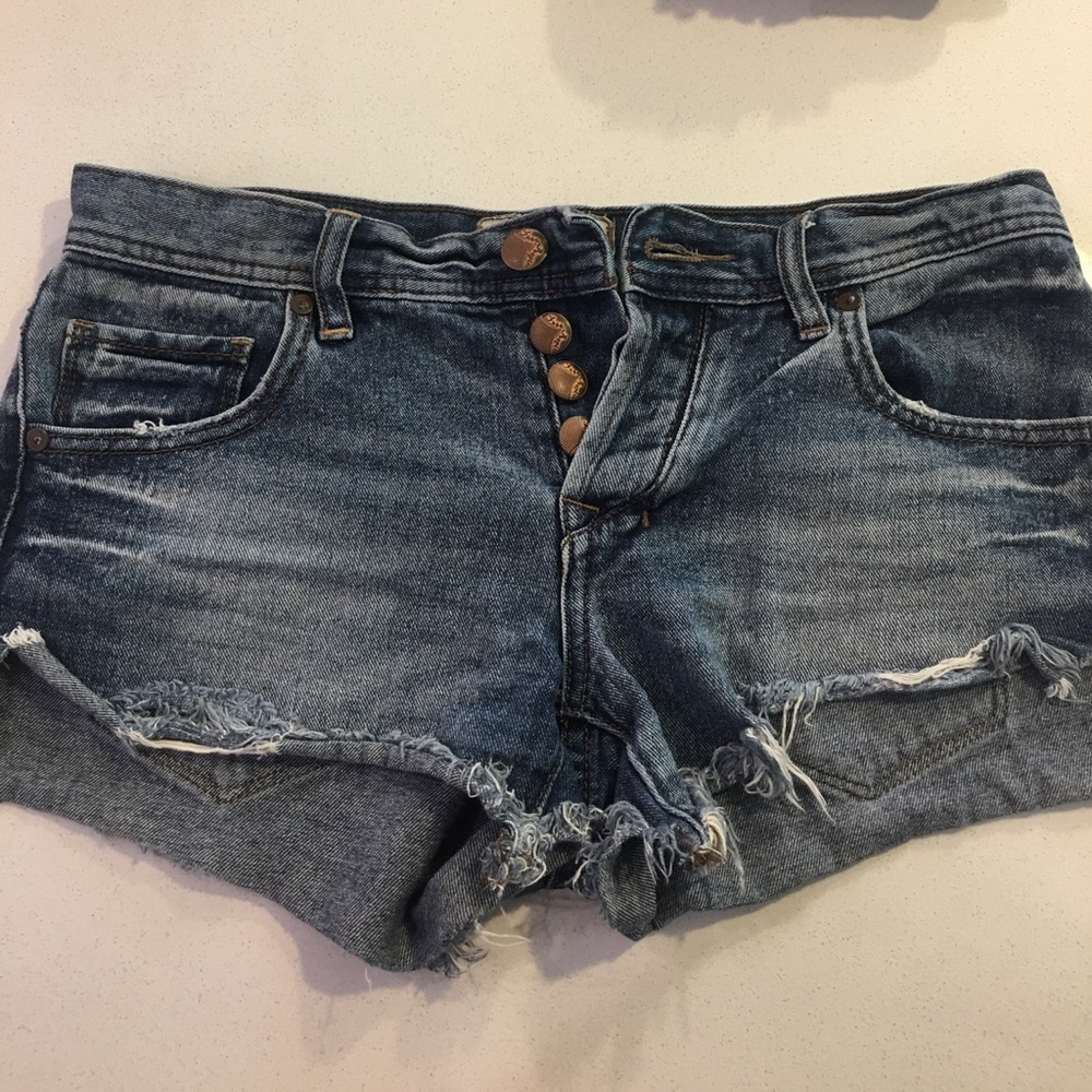 Free people shorts sz 24