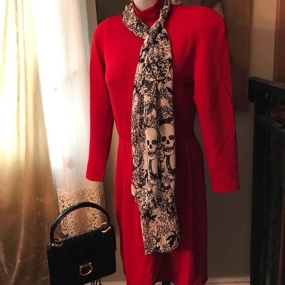 Vintage St John knit red dress 4