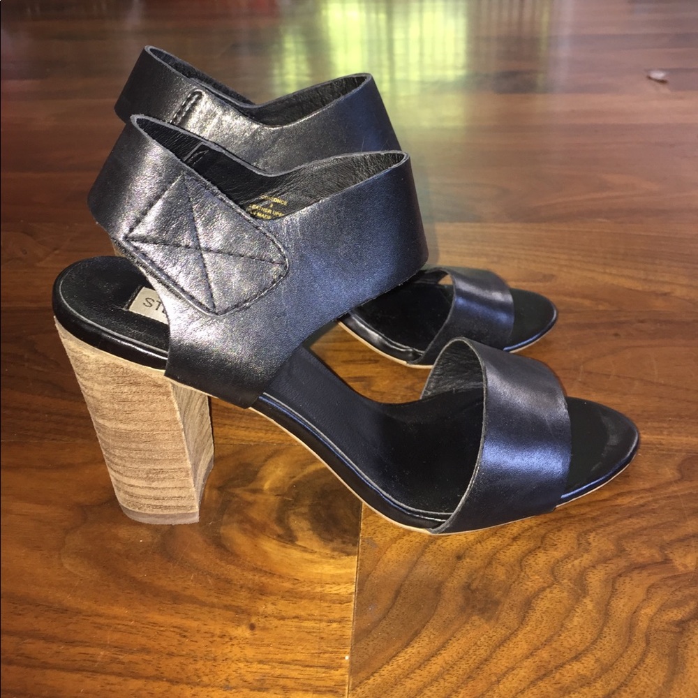 Steve Madden Heels🍁