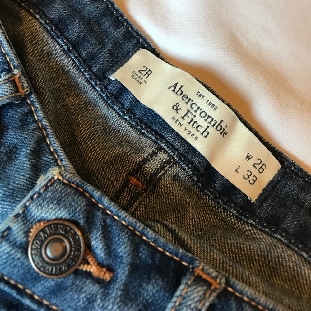 A&F Jeans - Picture 3 of 4