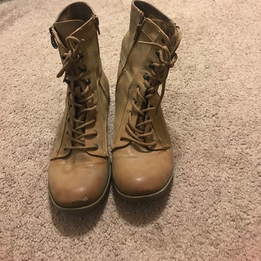 Guess boots!