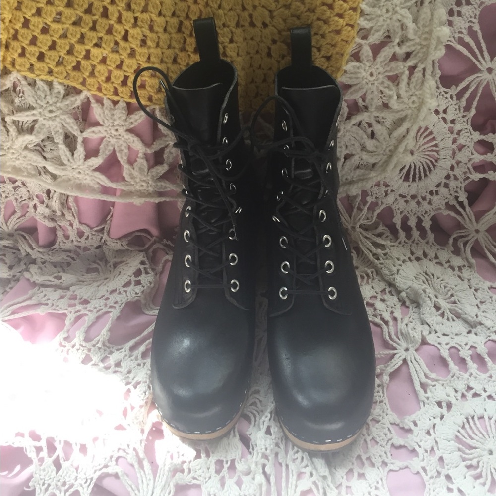 Swedish Hasbeens size 37