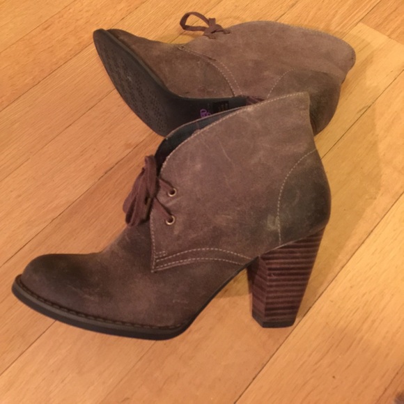 Indigo Clarks brown lace up booties - Picture 3 of 5