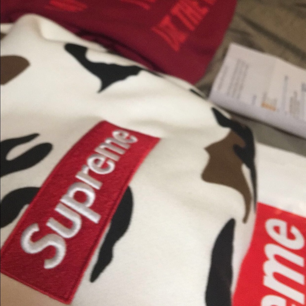 Supreme cow camo box logo hoodie