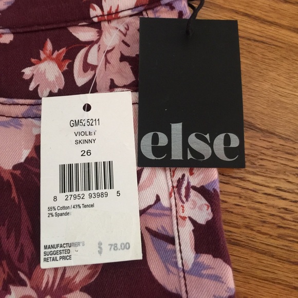 Floral Print Skinny Jeans - Picture 3 of 4