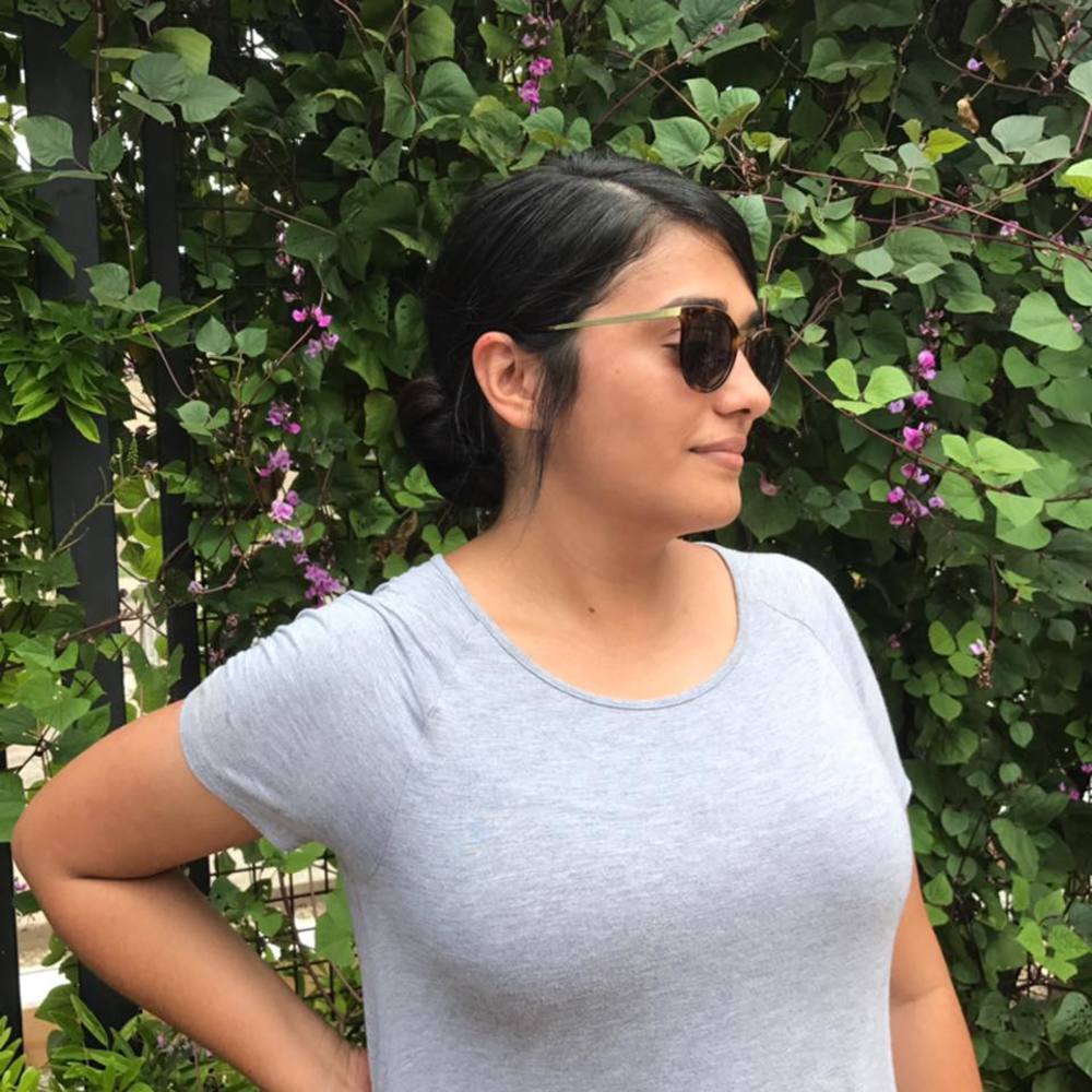 Meet your Posher, Ana