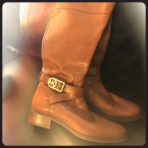 Micheal Kors cognac boots Micheal Kors cognac boots
