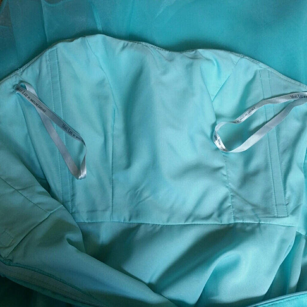 Tiffany Blue Teacup dress - Picture 7 of 8