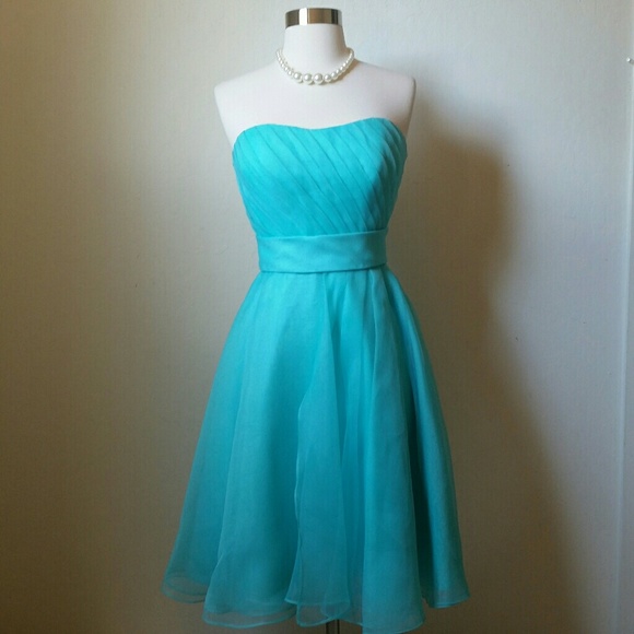 Tiffany Blue Teacup dress - Picture 3 of 8