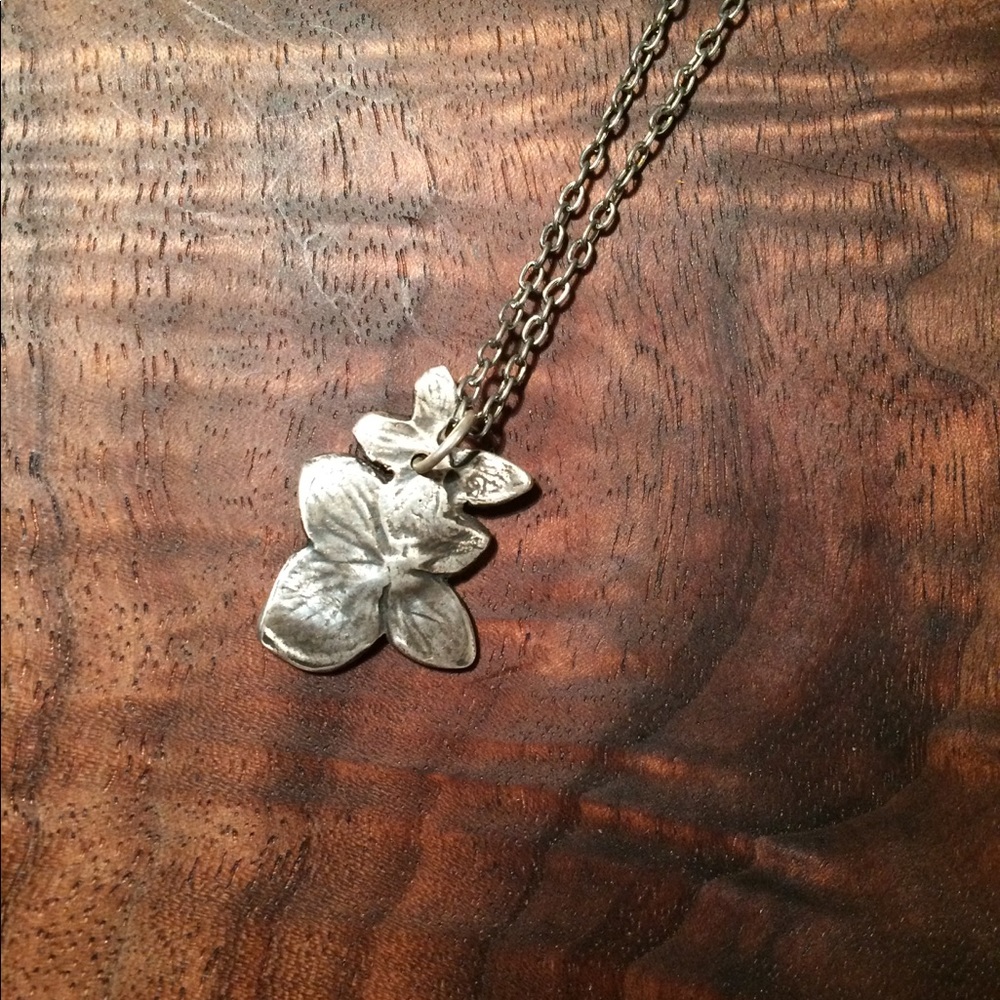 Necklace - Picture 2 of 2