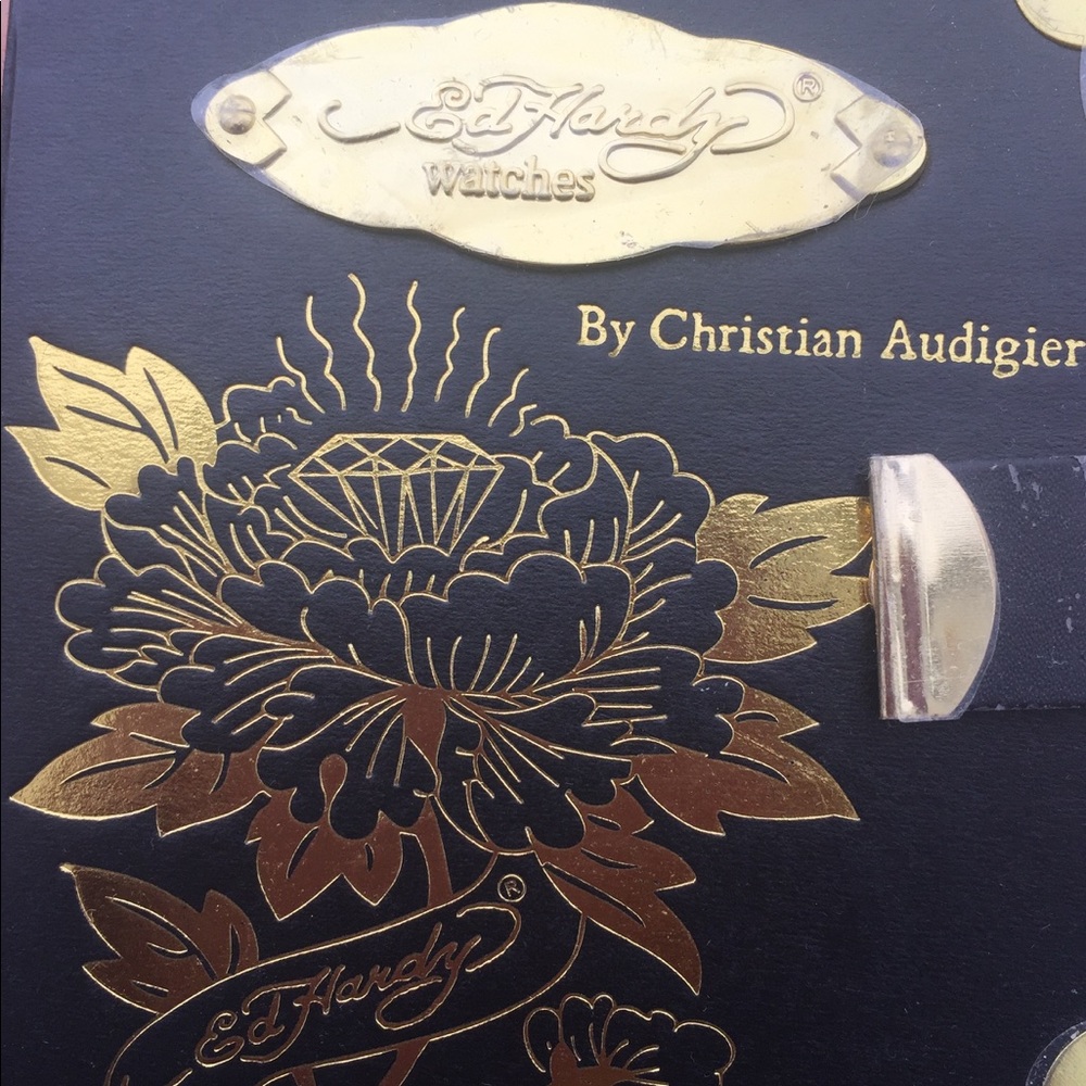 Sold - Picture 2 of 6