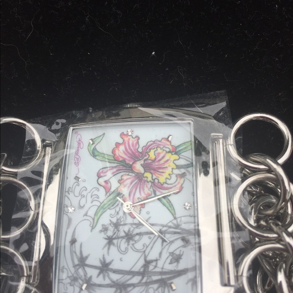 Sold - Picture 6 of 6