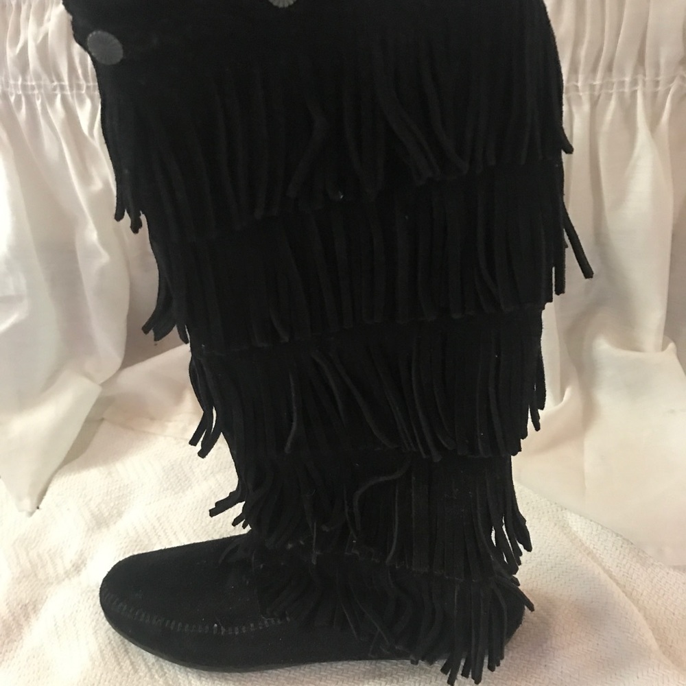 Minnetonka Tall Fringe boots!