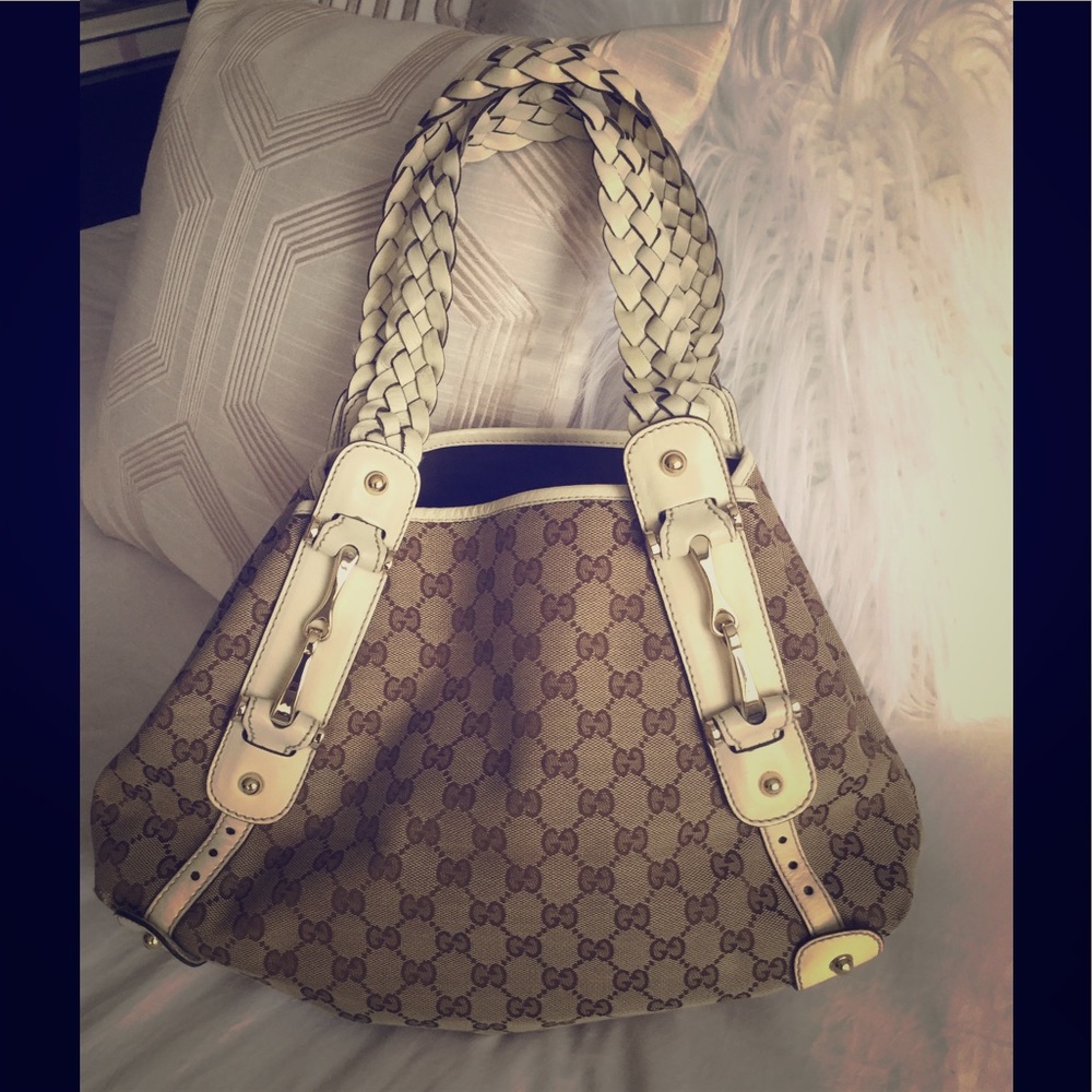 Gucci Pelham bag
