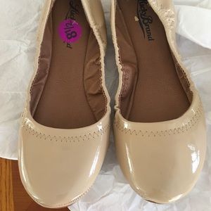 Lucky Brand size 8
