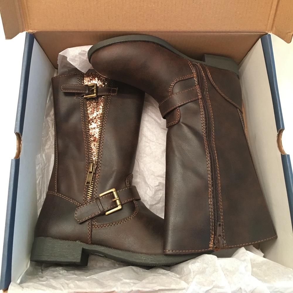 New Austin Kids boots - Picture 2 of 5