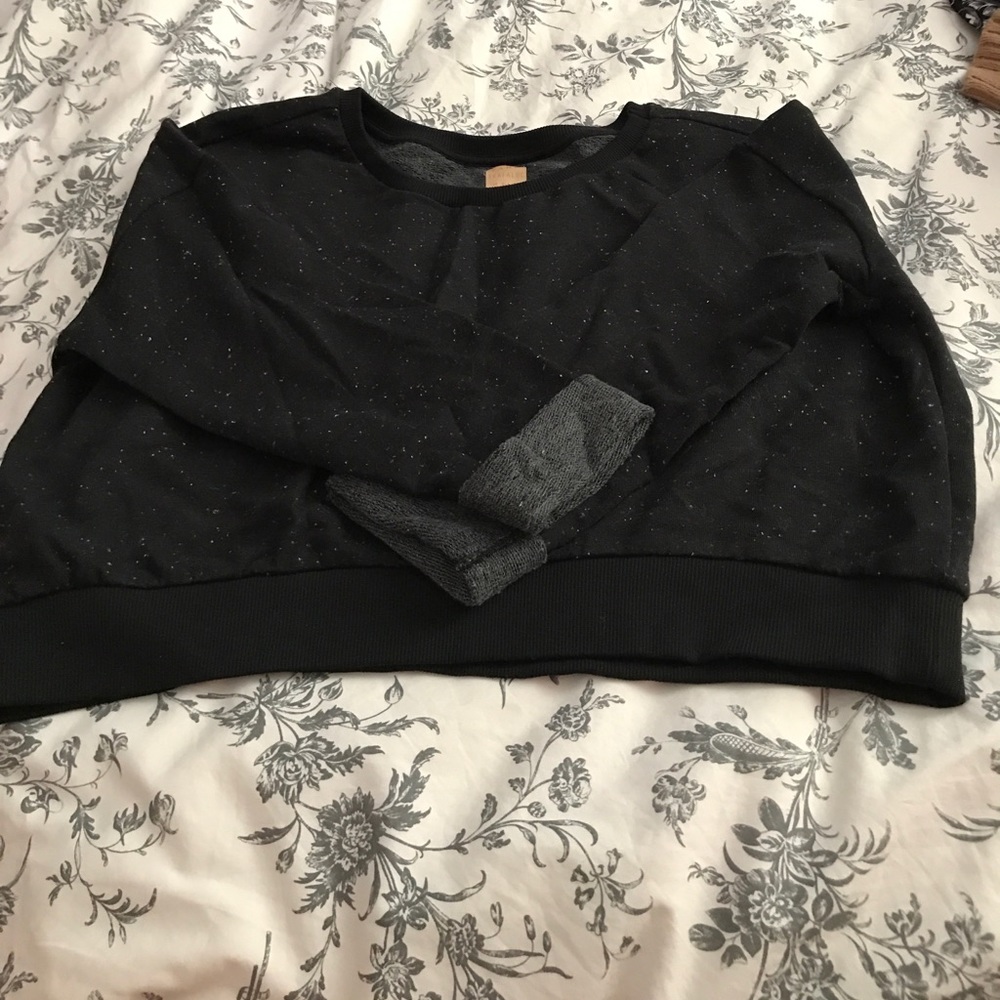 cropped sweater, never worn