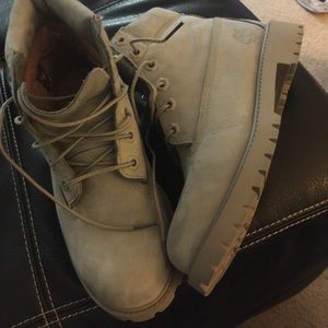 ...FINAL PRICE...these boots are nearly new