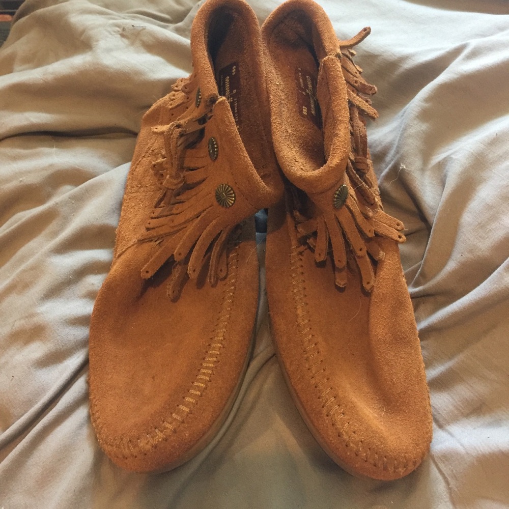Minnetonka booties
