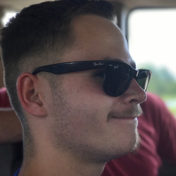 Meet your Posher, Blake - Picture 1 of 1