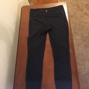 Lululemon black yoga pants