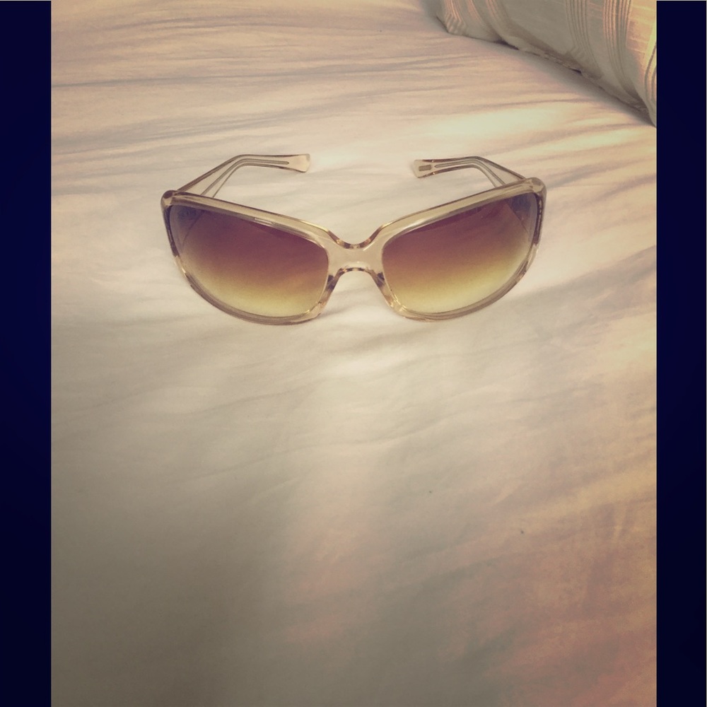 Oliver people's sunglasss