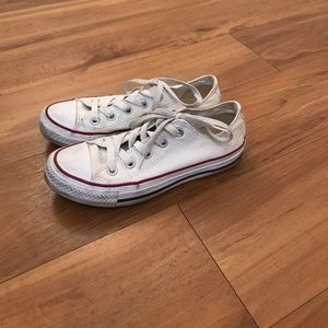 White converse all stars