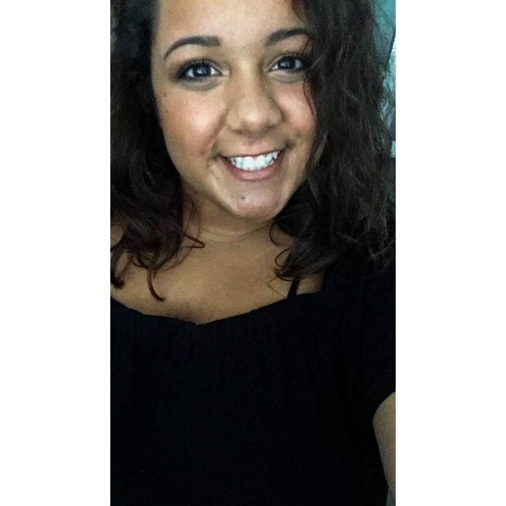 Meet your Posher, Anaiis