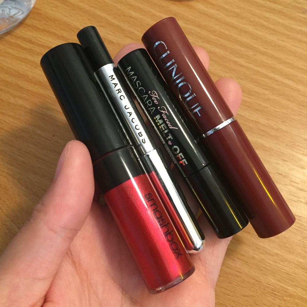 🌟CLOSING SATURDAY🌟 High End Sample Makeup Bundle