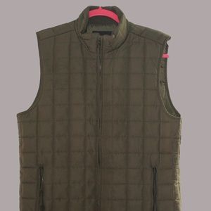 Banana Republic, Water-Resistant Quilted Vest
