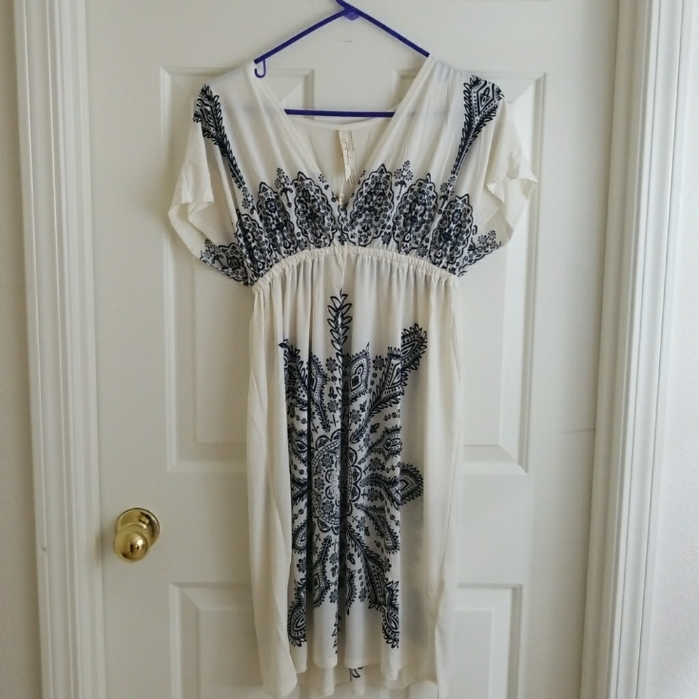 Paisley print knee length dress