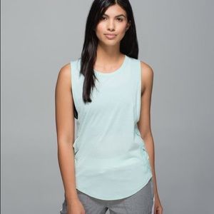 Lululemon Var-city tank, teal size 8