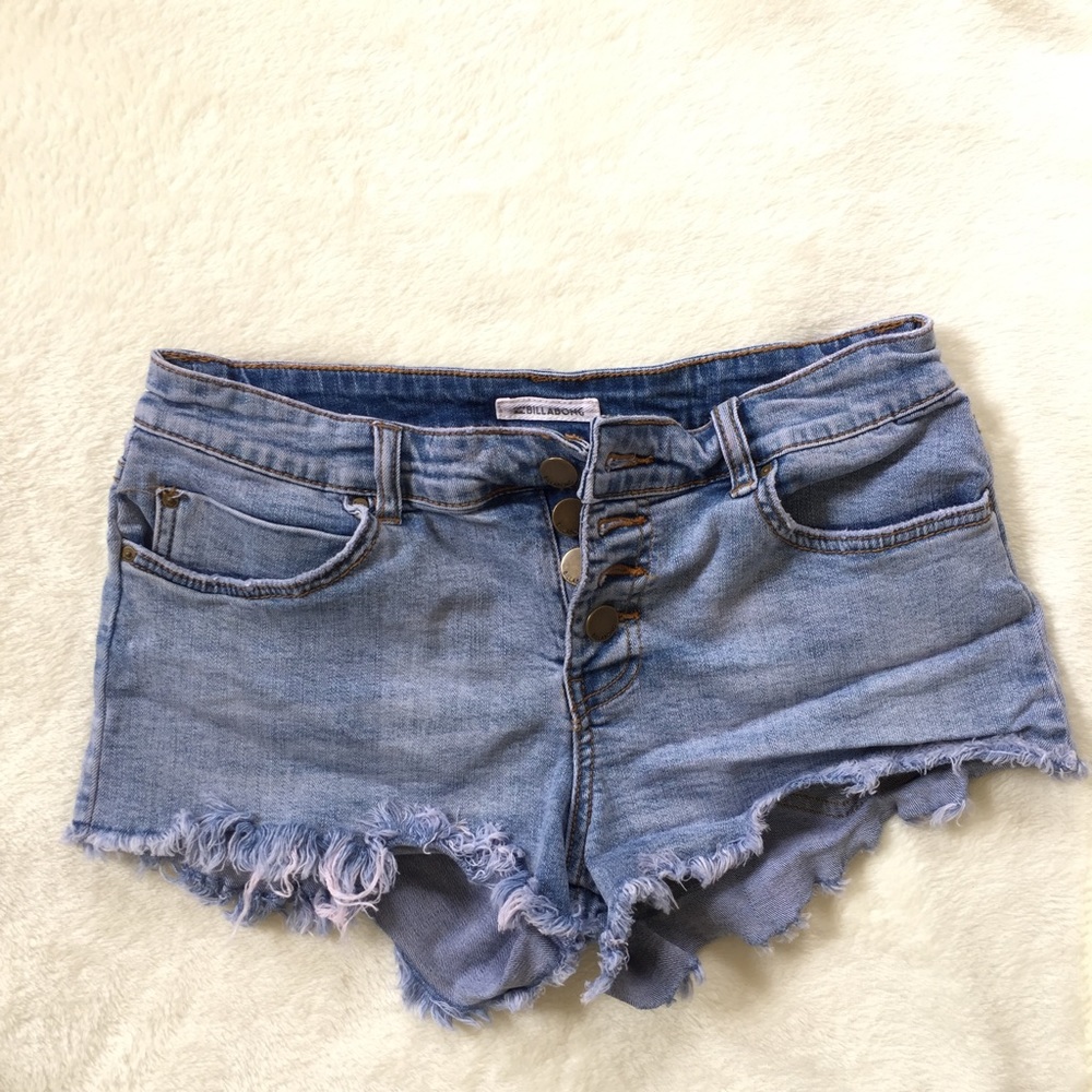 Billabong cut off jean shorts