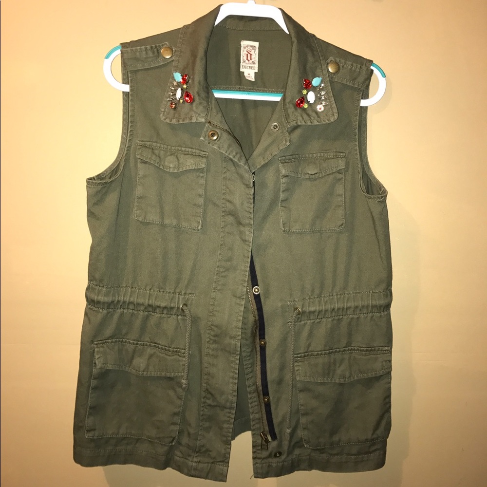 Decree Military Vest