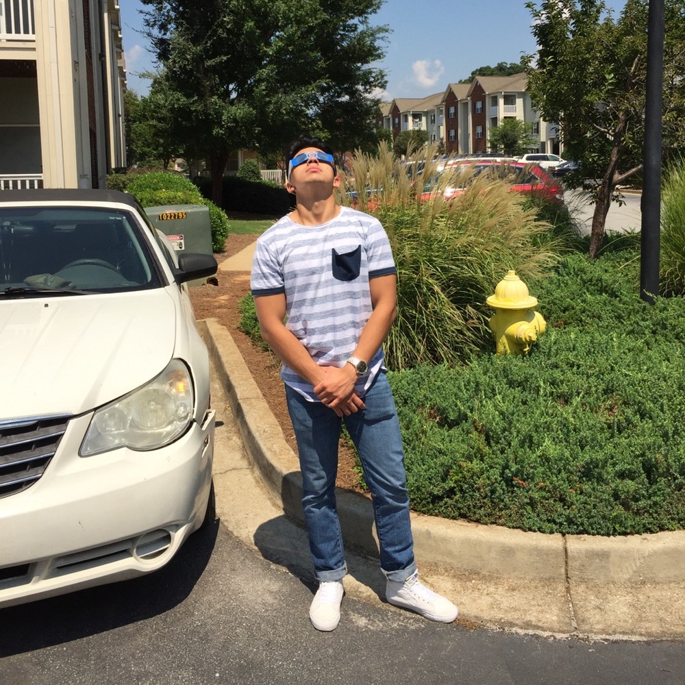 Meet your Posher, Jonathan