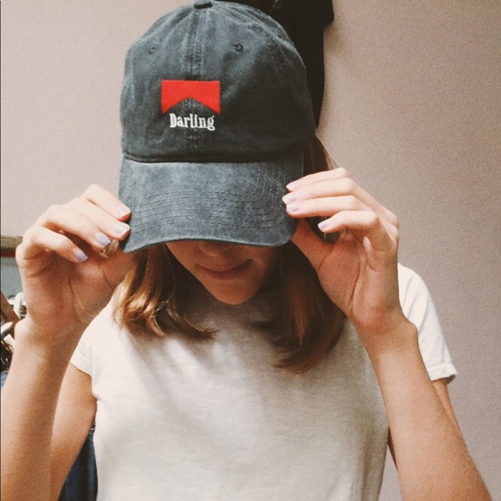 ✨BRANDY MELVILLE Darling Hat✨