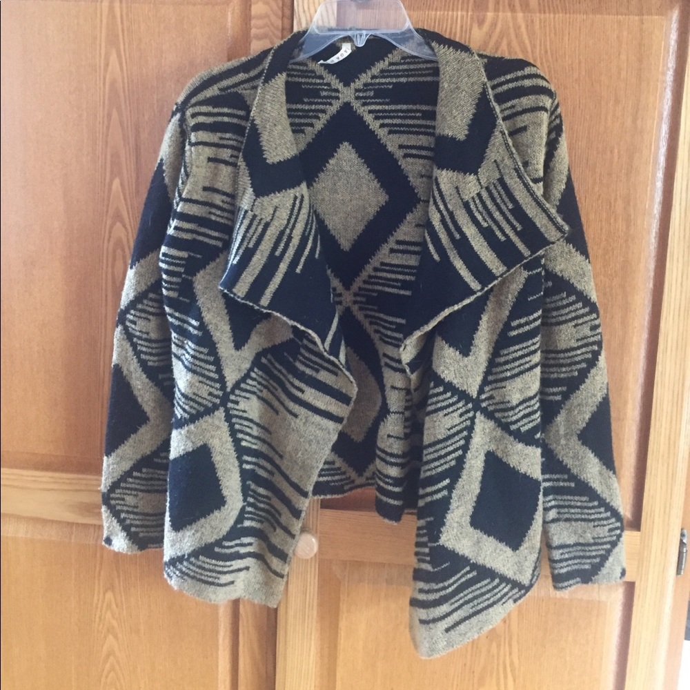 Tribal print sweater