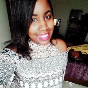 Meet your Posher, Latoria