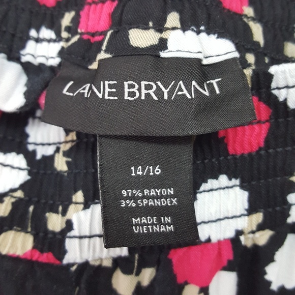 Lane Bryant Plus Size Knit Shorts w Pockets 14W - Picture 5 of 5