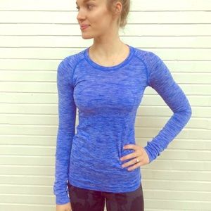 Blue long sleeved cotton blue pattern shirt