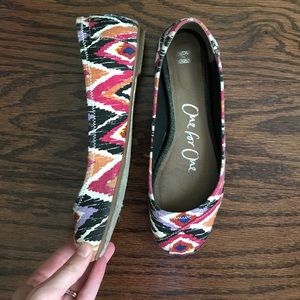 Women's size 7.5 TOMS Ballet Flat