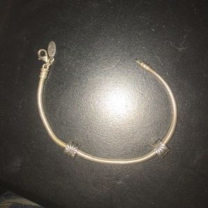 pandora bracelet