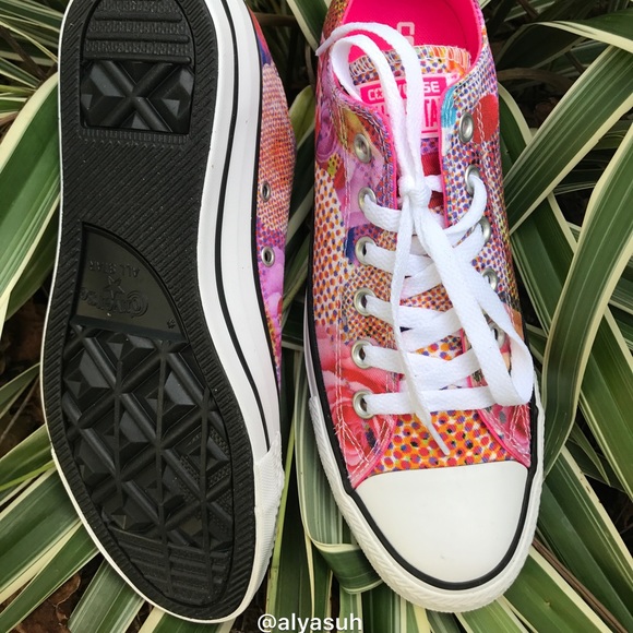 Converse Ctas Digital Floral Pink Women’s Sneakers - Picture 4 of 7