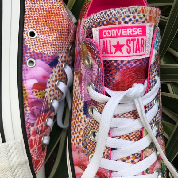 Converse Ctas Digital Floral Pink Women’s Sneakers - Picture 6 of 7
