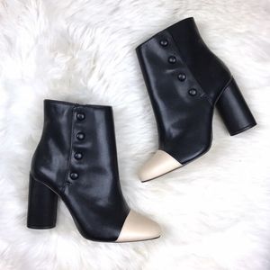 Zara Black Button Detail Zip Ankle Booties Zara Black Button Detail Zip Ankle Booties