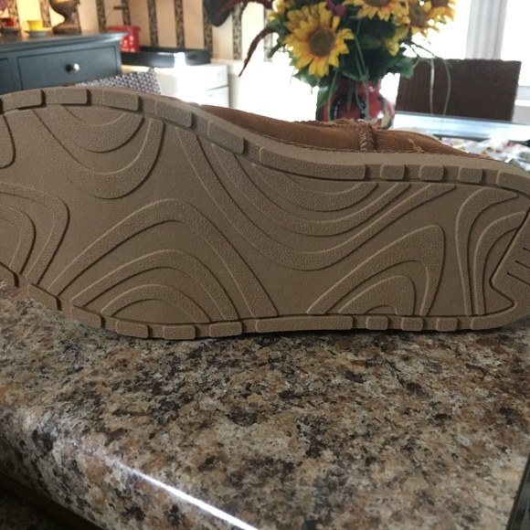 NWT SO Suede Mid Calf Faux Fur Linked Booties 8.5 - Picture 8 of 8