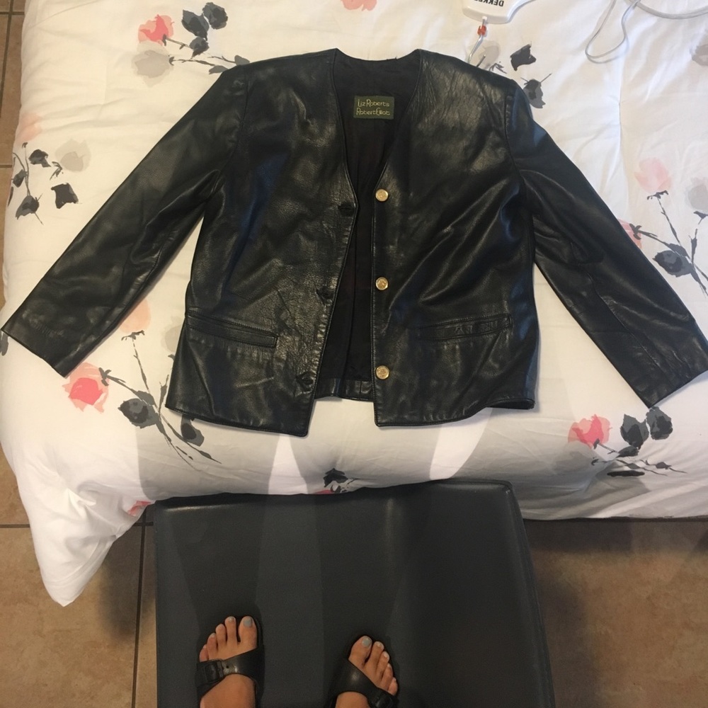 Genuine black leather vintage jacket!