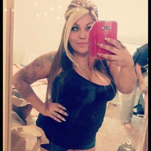 Meet your Posher, Lori